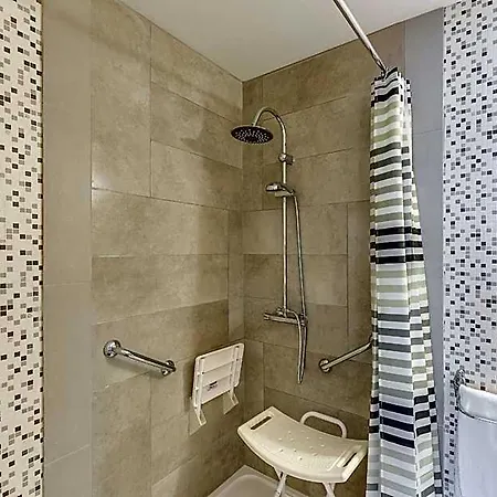 Confort ثوارس
